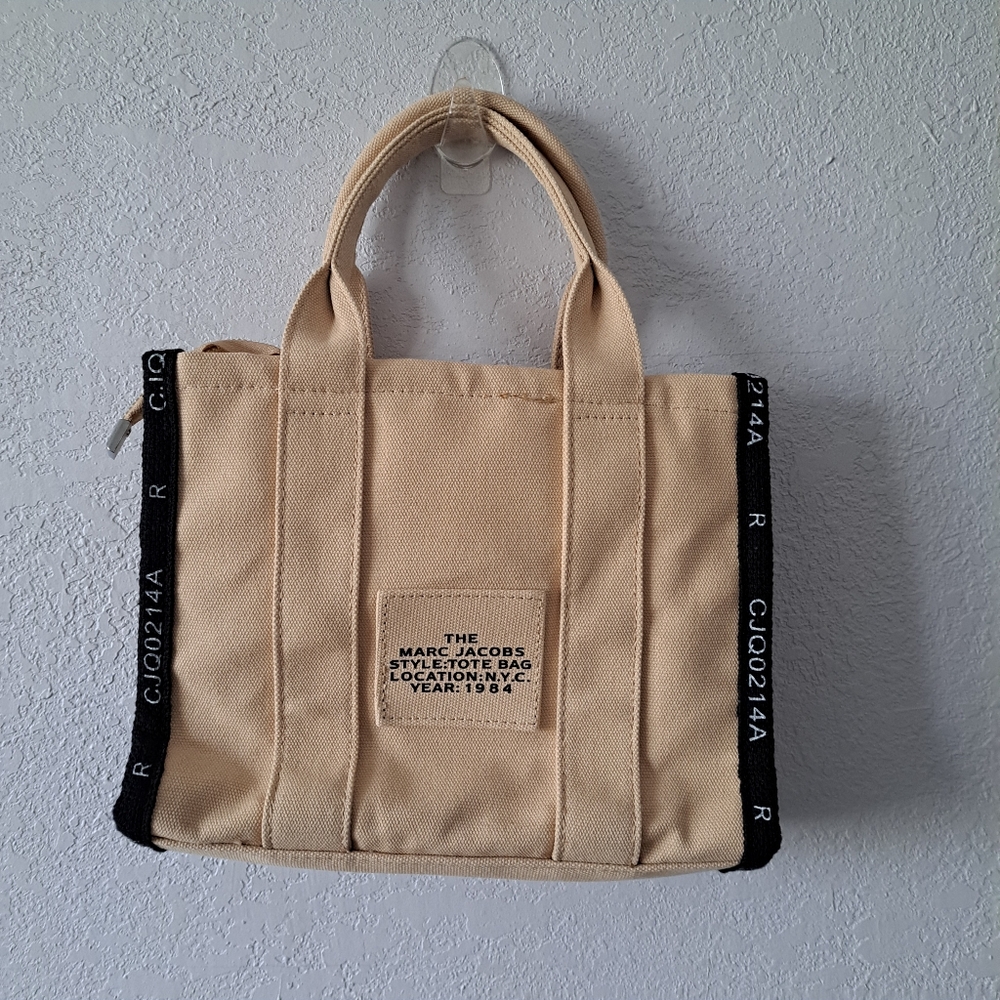 Marc Jacobs The Jacquard Small Tote Bag - Picture 4 of 6